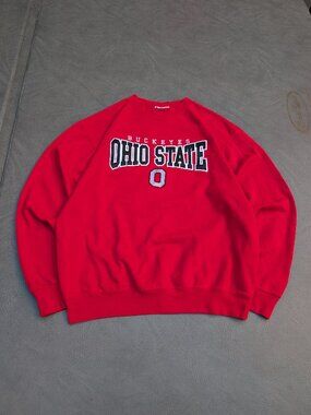 Red ohio state logo graphic sweater mens M champion tag relaxed fit streetwear